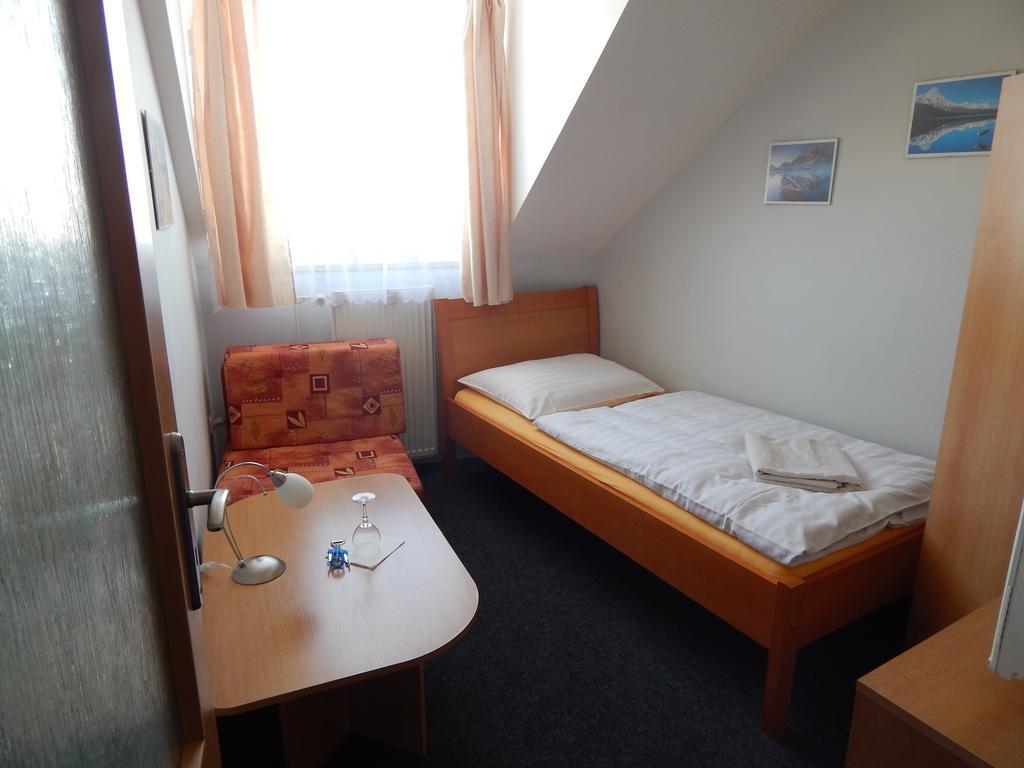 Penzion U Kasnych Mnisek pod Brdy Exterior photo