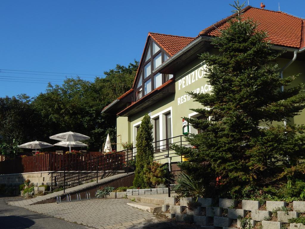 Penzion U Kasnych Mnisek pod Brdy Exterior photo