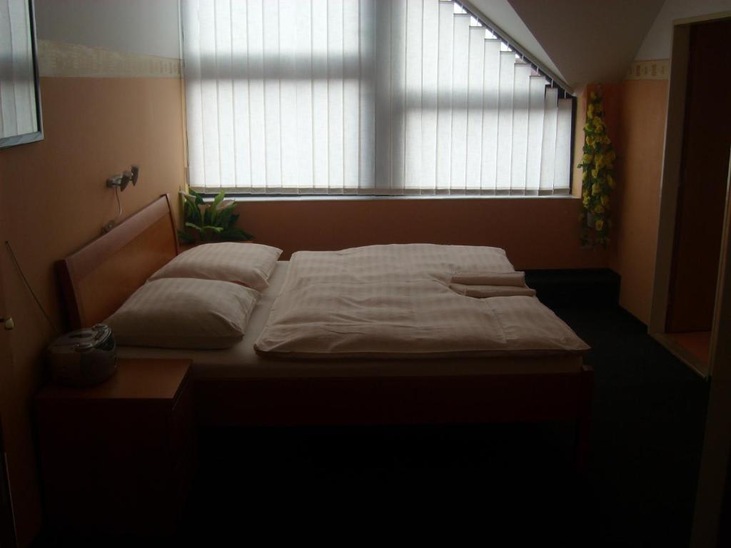 Penzion U Kasnych Mnisek pod Brdy Room photo